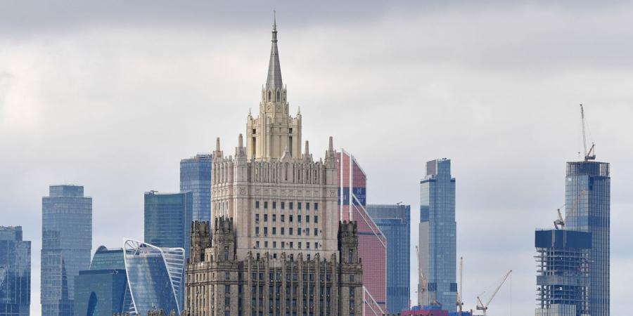 بالبلدي: الخارجية
      الروسية:
      واشنطن
      تنتهك
      التزاماتها
      بتسليم
      أوكرانيا
      مروحيات
      روسية
      من
      طراز
      "مي-17"