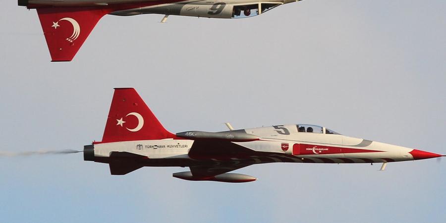 بالبلدي: تركيا
      تعلن
      تحييد
      5
      عناصر
      من
      "العمال
      الكردستاني"
      شمالي
      العراق