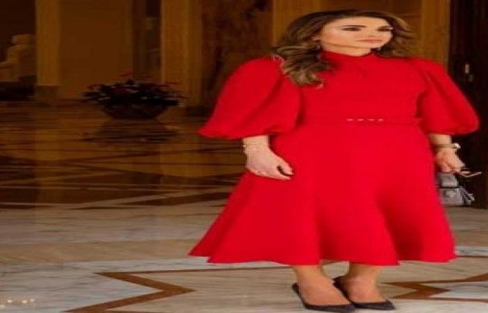 بالبلدي: أجمل إطلالات الملكة رانيا باللون الأحمر