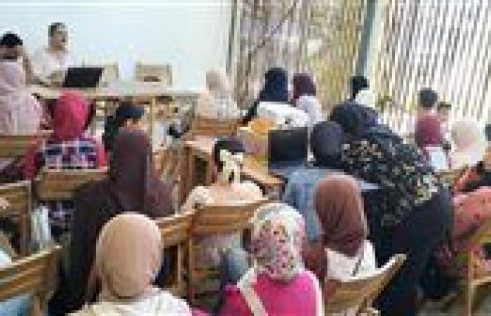 بالبلدي: بدائل
      الثانوية
      العامة
      تؤهل
      إلى
      سوق
      العمل..
      ندوة
      توعوية
      بالمدينه
      الصديقه
      بدمياط