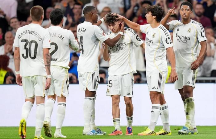 بالبلدي : بشكتاش
      يستهدف
      نجم
      ريال
      مدريد
      لتعويض
      صفقة
      محمد
      صلاح