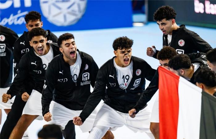 بالبلدي : مجموعة
      منتخب
      مصر
      للشباب
      وللناشئين
      في
      كأس
      أمم
      إفريقيا
      لكرة
      اليد