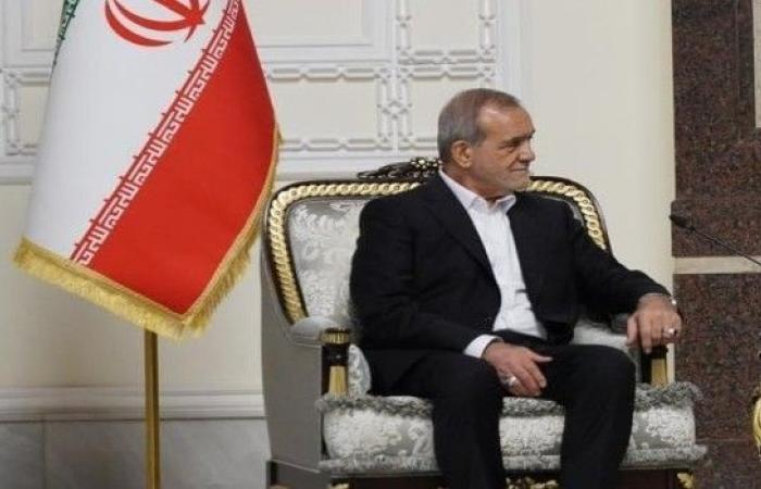 بالبلدي: بزشكيان
      يؤكد
      صعوبة
      التواصل
      مع
      مجتبى
      خامنئي
      في
      الوقت
      الحالي