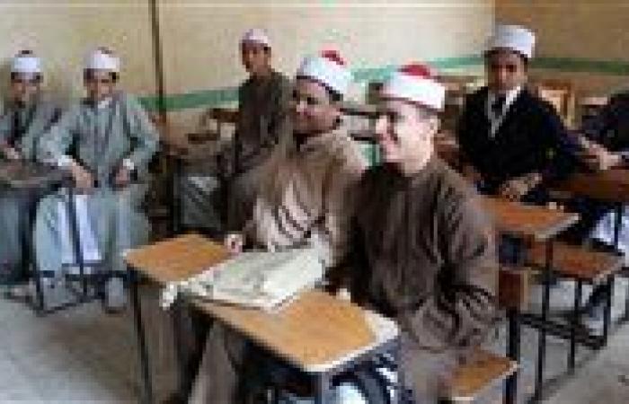 بالبلدي : طلاب
      ابتدائي
      وإعدادي
      الأزهر
      دور
      ثان
      يؤدون
      امتحاني
      القرآن
      والإنجليزى