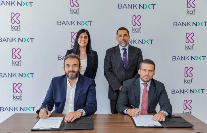 بالبلدي : نشرة
      بنكي
      |
      البنك
      المركزي
      المصري
      يشكل
      مجموعة
      عمل
      من
      الوزارات
      والجهات
      المعنية
      لإصدار
      تصنيف
      التمويل
      المستدام
      ..
      الاحتياطي
      الأجنبي
      يرتفع
      إلى
      56.29
      مليار
      دولار
      بنهاية
      يوليو
      2026