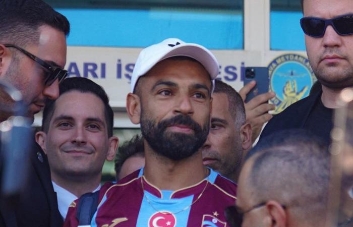بالبلدي: تصرف قام به محمد صلاح لحظة استقباله في تركيا يلقى رواجاً
