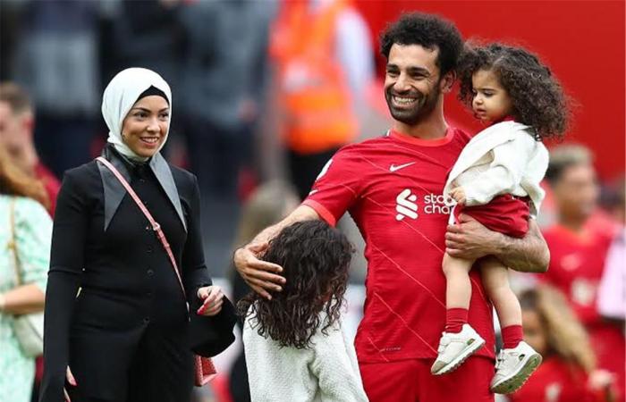 بالبلدي : تقارير:
      دور
      هام
      لزوجة
      محمد
      صلاح
      في
      انتقاله
      إلى
      طرابزون