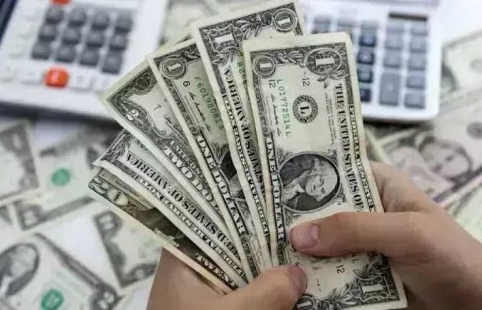 سعر
      الدولار
      اليوم
      الخميس
      6
      أغسطس
      2026
      في
      البنوك..
      تحديث
      لحظي