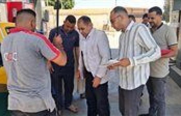 بالبلدي: تموين
      المنيا:
      حملات
      مفاجأة
      لضبط
      الأسواق
      والمخابز
      البلدي