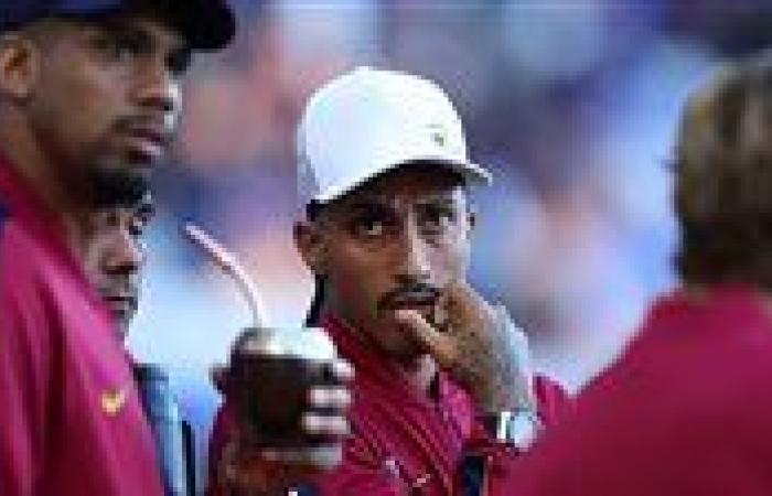 بالبلدي: رافينيا
      أمام
      اختبار
      صعب..
      صفقات
      برشلونة
      الجديدة
      تهدد
      مكانه
      في
      التشكيل
      الأساسي