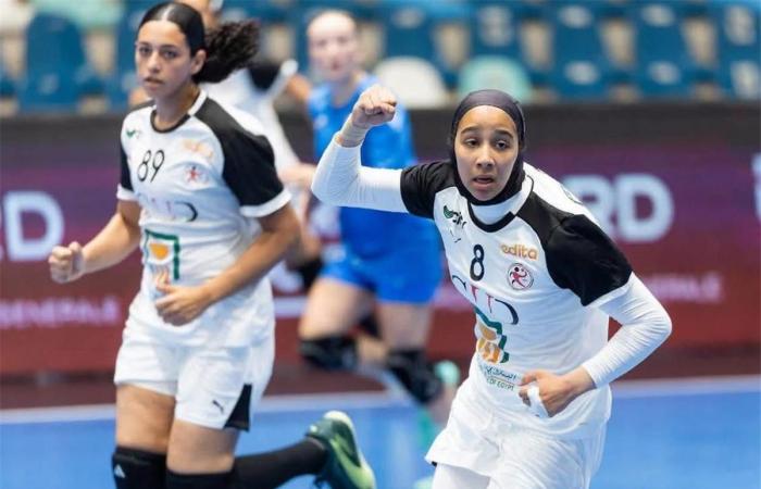 بالبلدي : القناة
      الناقلة
      لمباراة
      مصر
      والصين
      اليوم
      في
      كأس
      العالم
      لكرة
      اليد
      للناشئات