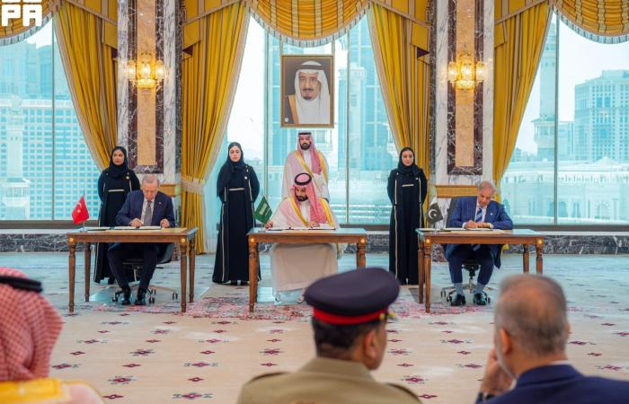 بالبلدي: السعودية وتركيا وباكستان توقع "اتفاقية مكة للدفاع المشترك".. إليكم أبرز أهدافها