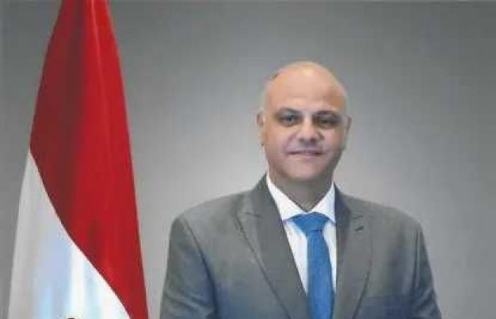حملات
      مكبرة
      لإزالة
      الإشغالات
      بأحياء
      شرق
      ووسط
      والمنتزه
      ثان
      بالاسكندرية
      تتحفظ
      على
      2322
      حالة
      إشغال