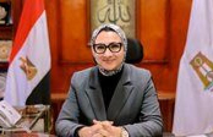 بالبلدي : محافظ
      الوادي
      الجديد
      توقّع
      تعاقد
      إنشاء
      وتشغيل
      مدرسة
      تمريض
      تطبيقية
      خاصة
      بمدينة
      الخارجة