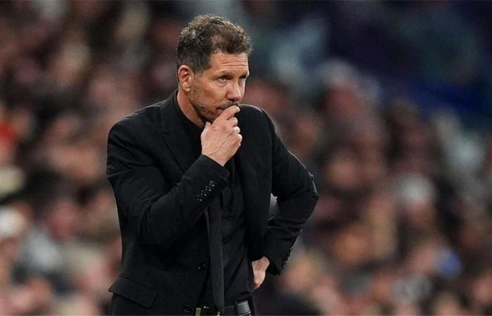 بالبلدي : تعليق
      مثير
      من
      سيميوني
      بشأن
      إمكانية
      تدريب
      ريال
      مدريد
      أو
      برشلونة