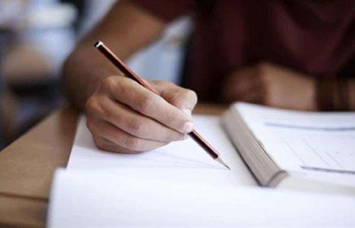 بالبلدي: تظلمات
      الثانوية
      العامة..
      متى
      يحق
      للطالب
      الطعن
      على
      النتيجة
      أمام
      القضاء؟