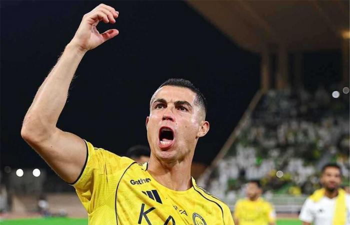 بالبلدي : رونالدو
      يوجه
      صدمة
      كبرى
      لجماهير
      النصر
      قبل
      بداية
      الموسم
      الجديد