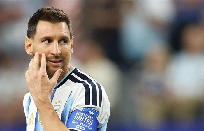 بالبلدي : رئيس
      الاتحاد
      الأرجنتيني
      يوضح
      موقف
      ميسي
      من
      الاعتزال
      الدولي