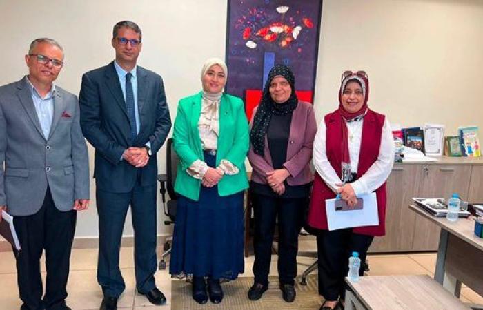 بالبلدي: ثريا
      البدوي:
      إدراج
      التربية
      الإعلامية
      في
      مناهج
      التعليم
      الأساسي
      بدءا
      من
      الفصل
      الدراسي
      القادم