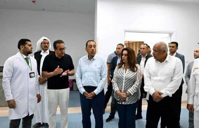 رئيس
      الوزراء
      يتفقد
      أعمال
      تطوير
      ورفع
      كفاءة
      مستشفى
      رأس
      الحكمة
      المركزي
      بمطروح