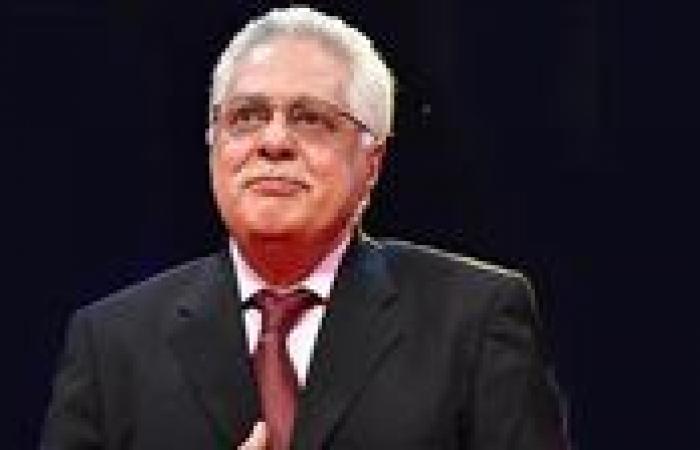بالبلدي: توفيق
      عبد
      الحميد
      عن
      اعتزال
      الفن:
      صعب
      أرجع
      للتمثيل
      بسبب
      حالتي
      الصحية