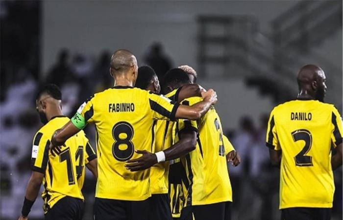 بالبلدي : موعد
      والقناة
      الناقلة
      لمباراة
      الاتحاد
      السعودي
      والجزيرة
      الإماراتي
      اليوم
      في
      دوري
      أبطال
      آسيا
