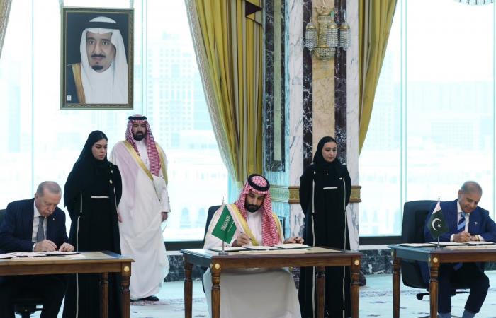 بالبلدي: "ليست موجهة ضد طهران".. خارجية إيران تعلق على اتفاقية مكة بين السعودية وتركيا وباكستان