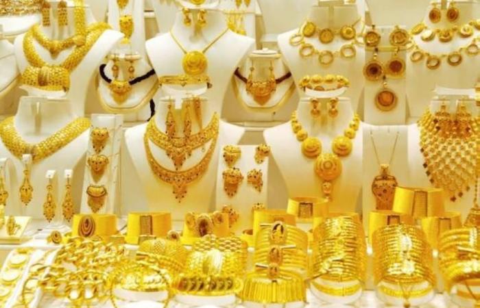 بالبلدي : أسعار
      الذهب
      اليوم
      في
      اليمن
      اليوم
      10
      أغسطس..
      الأونصة
      تشتعل
      من
      جديد
      والسوق
      يترقب
      ما
      سيحدث