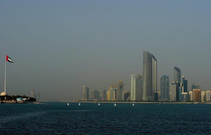 بالبلدي: الإمارات تعلن إحباط هجمات سيبرانية متقدمة استهدفت قطاعات حيوية