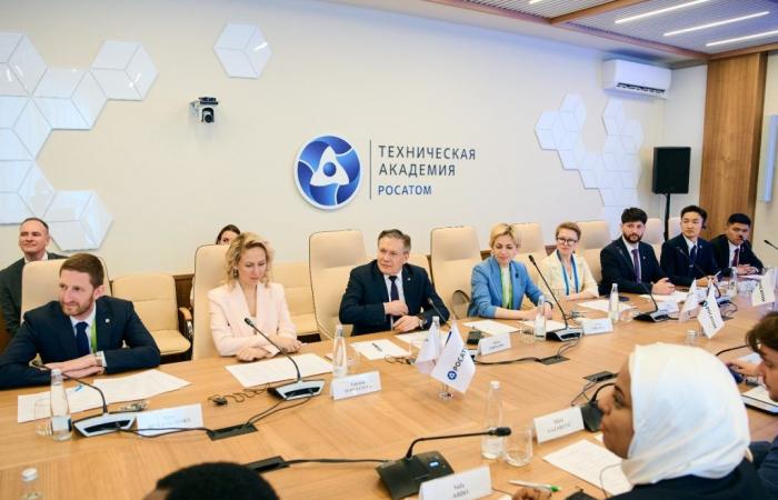 بالبلدي : د.
      صفاء
      عبده..
      صوت
      مصري
      شاب
      في
      المجلس
      الاستشاري
      الدولي
      لـ«روساتوم»
      Impact
      Team
      2050