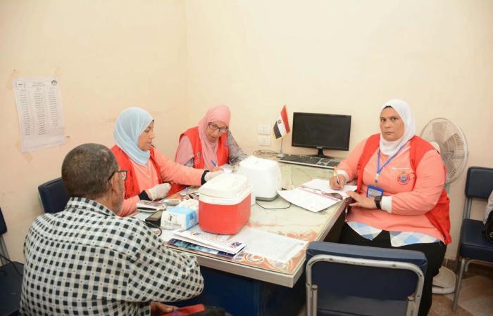 بالبلدي : مدير
      تعليم
      الغربية
      يتابع
      تنفيذ
      فعاليات
      مبادرة
      "100
      مليون"
      صحة
      بديوان
      المديرية