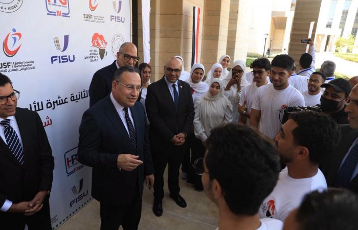 بالبلدي : وزير
      التعليم
      العالي
      يطلق
      شعلة
      دورة
      الألعاب
      الإفريقية
      الثانية
      عشرة
      للجامعات
      «القاهرة
      2026»