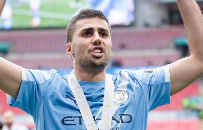 بالبلدي : مانشستر
      سيتي
      يستقر
      على
      بديل
      رودري
      من
      الدوري
      الإنجليزي
