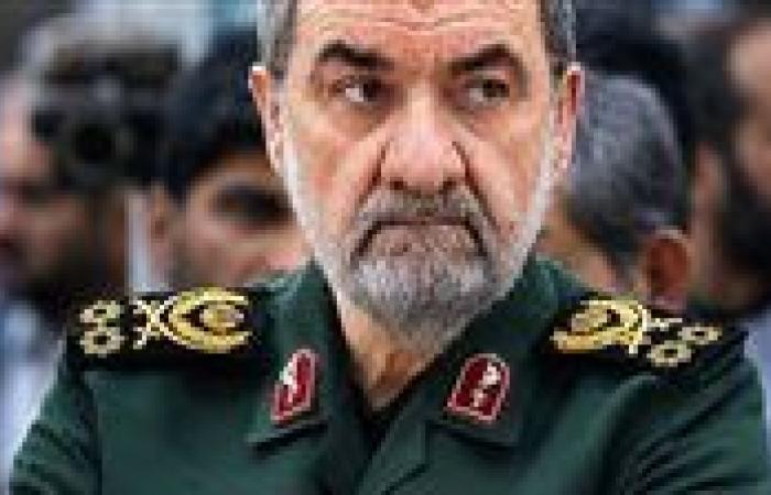 بالبلدي: إيران:
      لا
      فتح
      لمضيق
      هرمز
      قبل
      تنفيذ
      شروطنا
      وتغيير
      سلوك
      أمريكا