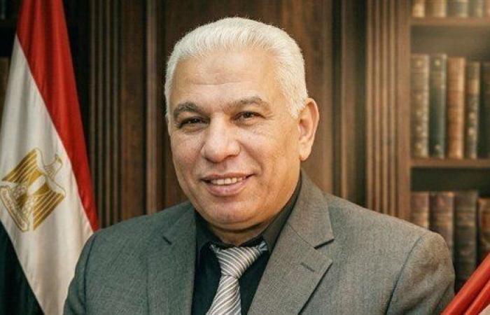 بالبلدي: 28
      درجة
      كاملة
      تعيد
      الثقة
      في
      تظلمات
      الثانوية
      العامة..
      محمد
      سعد
      يكشف
      الحقيقة
      حول
      زيادة
      الدرجات
      بعد
      المراجعة