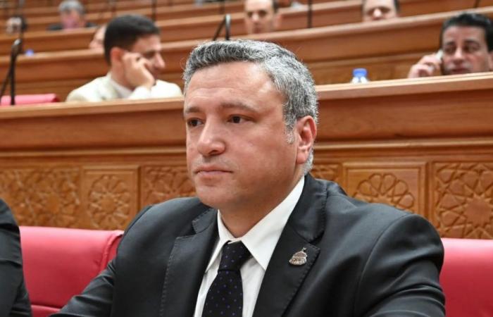 بالبلدي : النائب
      يوسف
      رشدان:
      مصر
      صمام
      أمان
      الإقليم..
      وتتحرك
      بحكمة
      لترسيخ
      السلام 