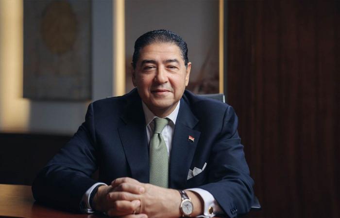 بالبلدي : فوربس
      تختار
      هشام
      عز
      العرب
      ضمن
      أقوى
      100
      رئيس
      تنفيذي
      في
      الشرق
      الأوسط
      لعام
      2026