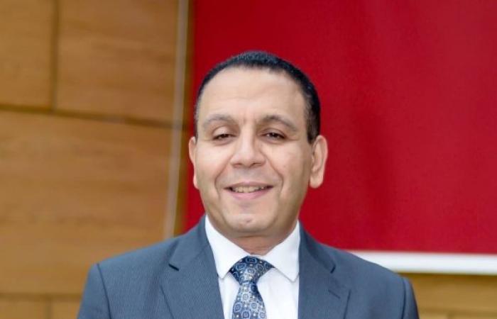 بالبلدي : تغيير
      المناهج
      بين
      التطوير
      والارتباك..
      هل
      غابت
      الرؤية
      طويلة
      المدى
      عن
      التعليم؟