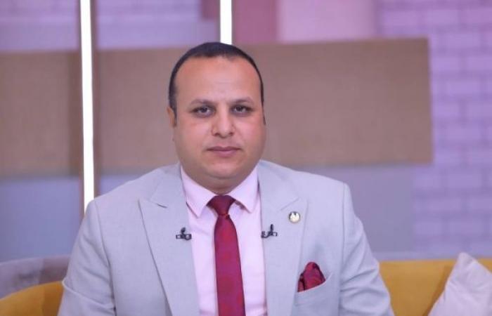 بالبلدي : تغيير
      المناهج
      بين
      التطوير
      والارتباك..
      هل
      غابت
      الرؤية
      طويلة
      المدى
      عن
      التعليم؟