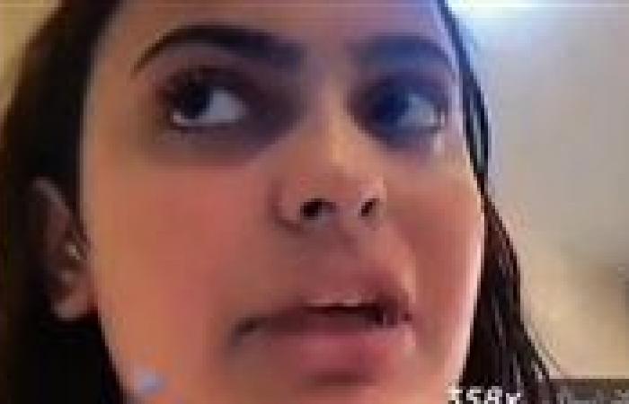 بالبلدي : فيديو
      القبض
      على
      البلوجر
      دهب
      أشرف
      يثير
      الجدل
      في
      المقطم..
      ما
      القصة؟