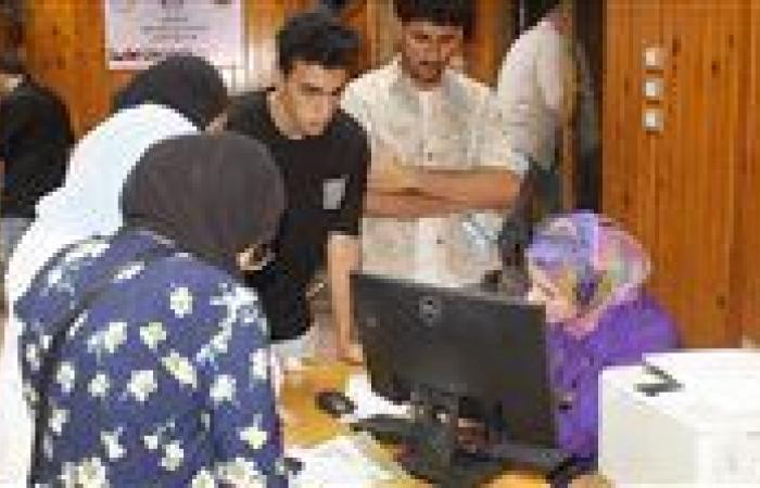 بالبلدي : تنسيق
      المرحلة
      الثانية
      2026..
      كيفية
      اختيار
      التخصص
      المناسب
      قبل
      تسجيل
      الرغبات؟|
      عاجل