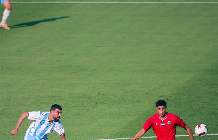 بالبلدي: بيراميدز
      يفوز
      على
      مودرن
      دبي
      بسداسية
      وديا