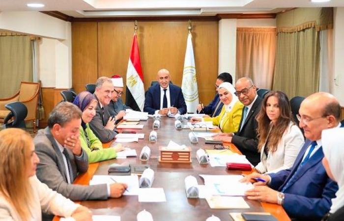 بالبلدي: وزير
      التربية
      والتعليم
      يعلن
      قرارات
      جديدة
      بشأن
      امتحانات
      البكالوريا
      والثانوية
      العامة..
      التفاصيل
      كاملة