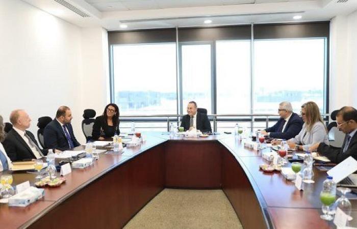 بالبلدي: قنصوة:
      فولبرايت
      يفتح
      آفاقًا
      جديدة
      لطلاب
      الدراسات
      العليا
      والباحثين
      وأعضاء
      هيئة
      التدريس