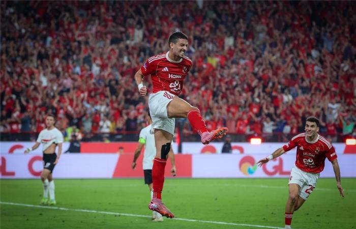 بالبلدي : طاهر
      محمد
      يكشف
      كواليس
      تجديد
      عقده
      مع
      الأهلي..
      ويصرح:
      مواجهة
      برشلونة
      فرصة
      مثالية