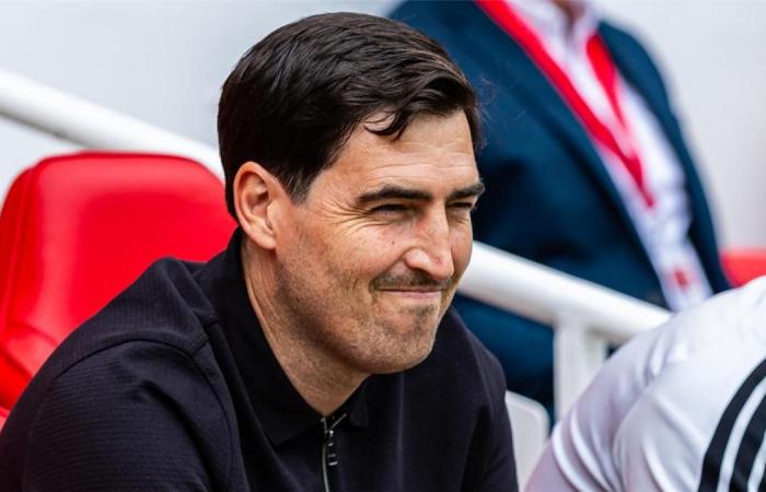 بالبلدي : الأول
      بعد
      ساديو
      ماني..
      ليفربول
      يتوصل
      إلى
      اتفاق
      لضم
      لاعب
      سنغالي