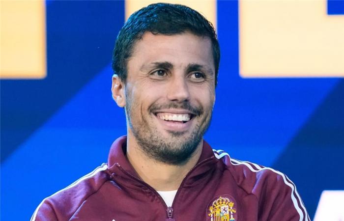 بالبلدي : ماركا:
      نادٍ
      إسباني
      يستفيد
      ماديًا
      من
      انتقال
      رودري
      إلى
      برشلونة