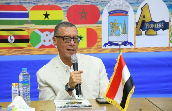 بالبلدي: قرعة
      بطولة
      إفريقيا
      للكرة
      الطائرة
      الشاطئية
      تنطلق
      من
      الإسكندرية
      بمشاركة
      45
      فريقًا
      من
      28
      دولة