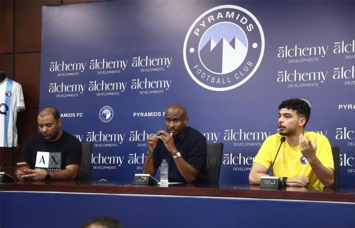 بالبلدي : موكوينا
      خلال
      تقديمه
      مدربًا
      لبيراميدز:
      هذا
      هدفي
      مع
      الفريق