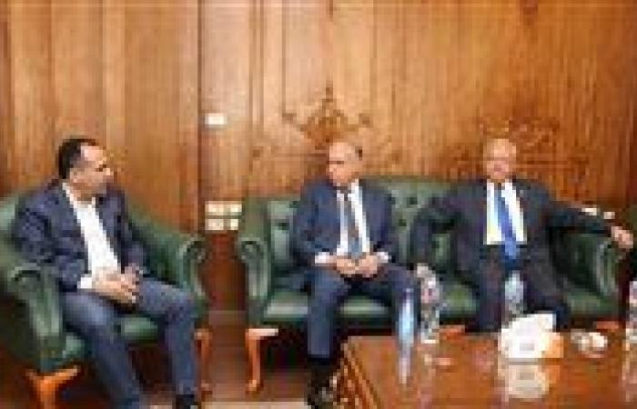 بالبلدي: 20
      منحة
      جامعية
      مجانية
      لأبناء
      المنيا..
      تعرف
      على
      شروط
      التقديم
      والمستندات
      المطلوبة